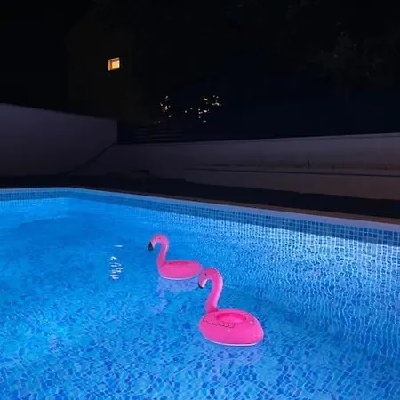 Iva - Private Pool Apartamento Trogir