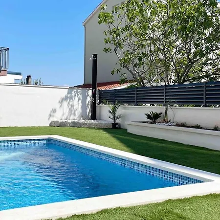Apartamento Iva - Private Pool Trogir