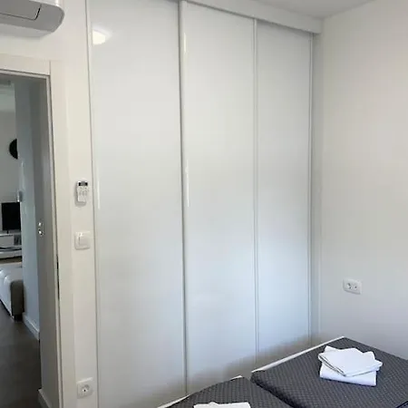 Iva - Private Pool Apartamento *